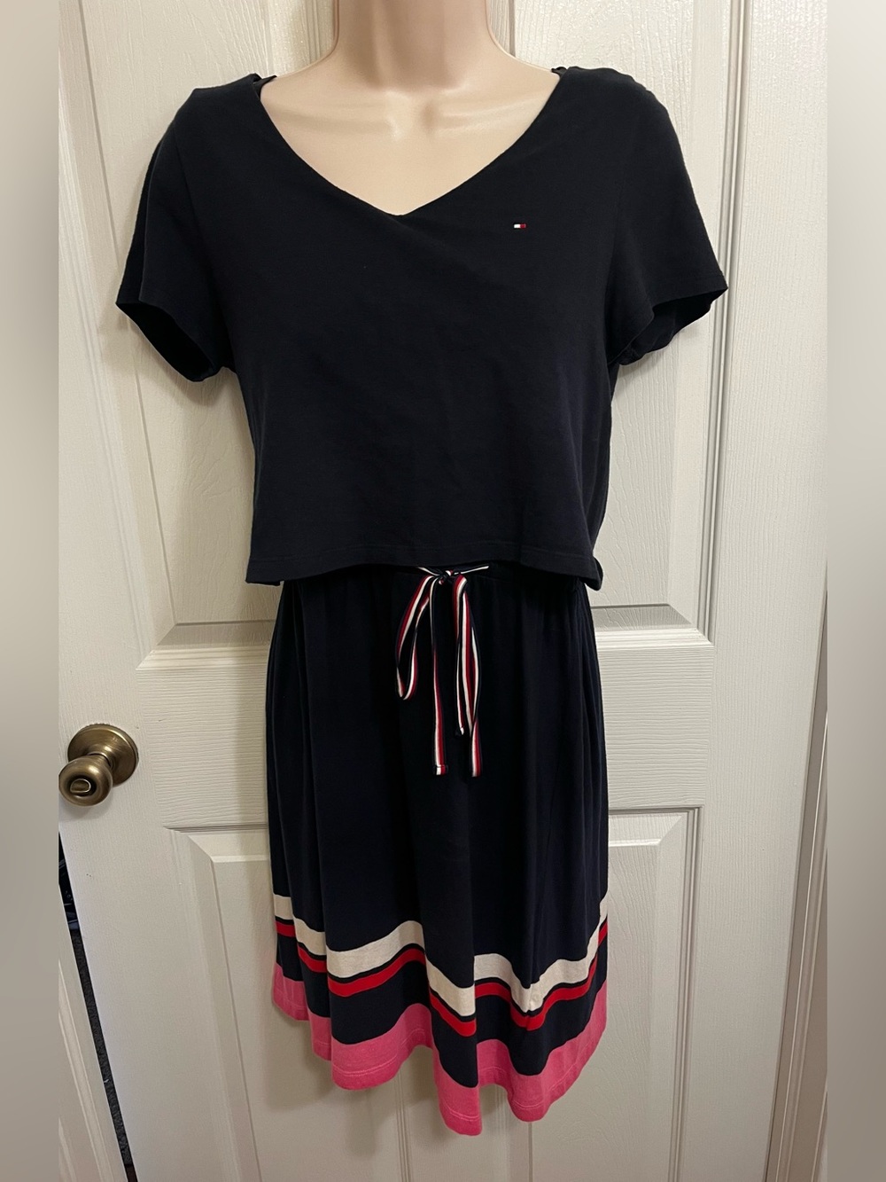 Tommy Hilfiger Women’s size Small One-Piece Navy Blue Casual Dress
